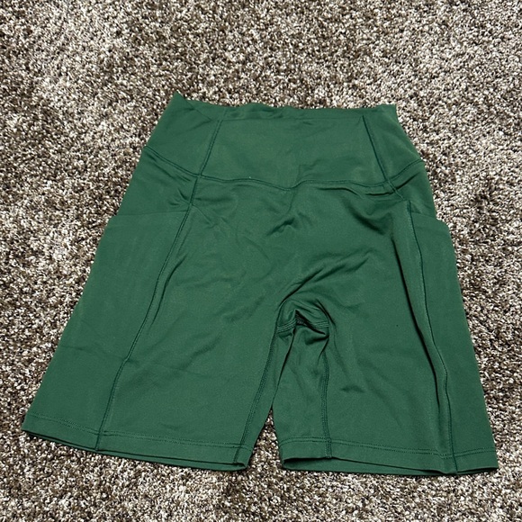 YoungLA Pocket Workout Shorts - Picture 1 of 3